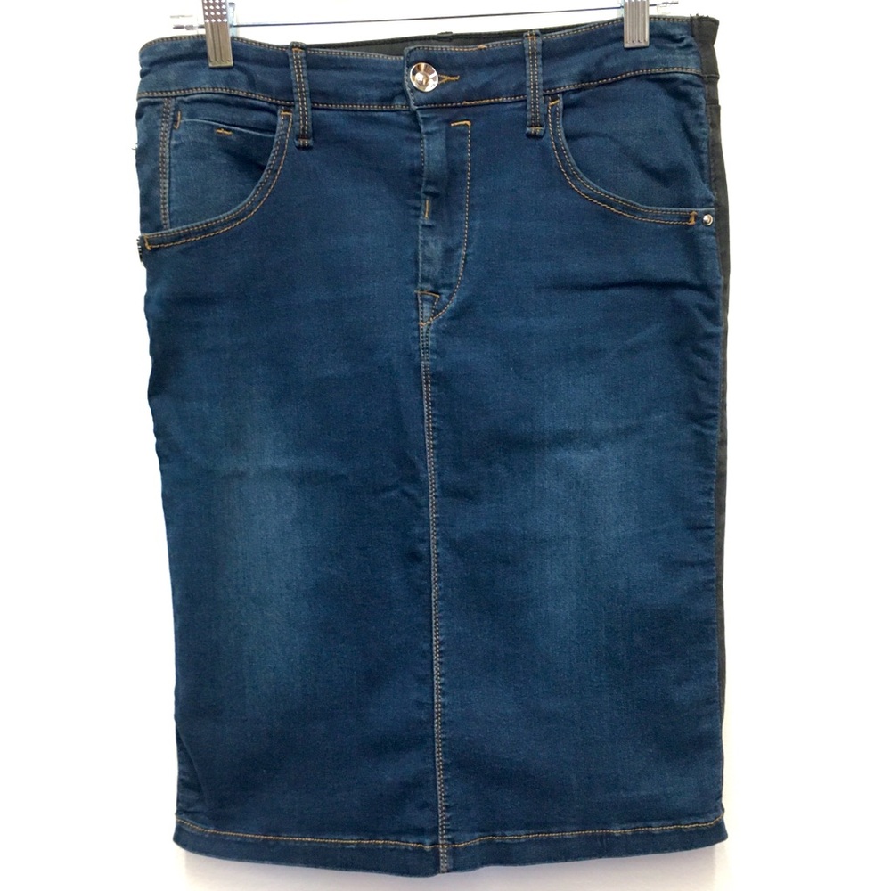 Fornarina 2 -Tone Stretch Jean Pencil Skirt Large Blue Black Casual Denim